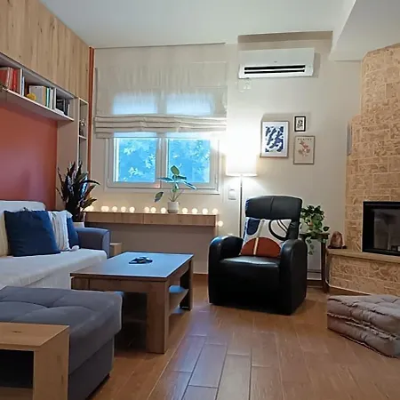 Country Nest בית נופש Messíni